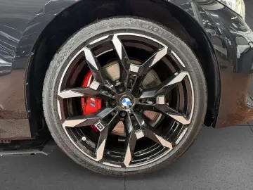 BMW 330e xDr T M SPORT PRO AdLED AHK H K Kam DA 18