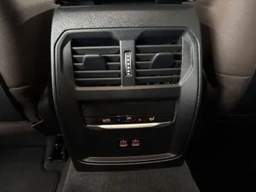 BMW 330e xDr T M SPORT PRO AdLED AHK H K Kam DA 18