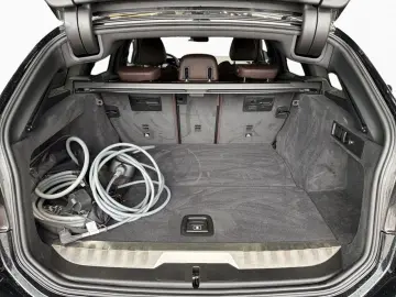 BMW 330e xDr T M SPORT PRO AdLED AHK H K Kam DA 18