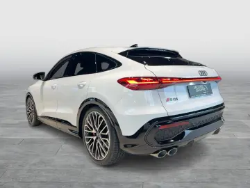 Audi SQ5 Sportback quattro • B&O • Pano 360