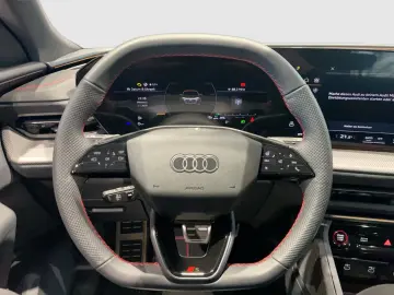 Audi SQ5 Sportback quattro • B&O • Pano 360