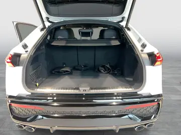 Audi SQ5 Sportback quattro • B&O • Pano 360