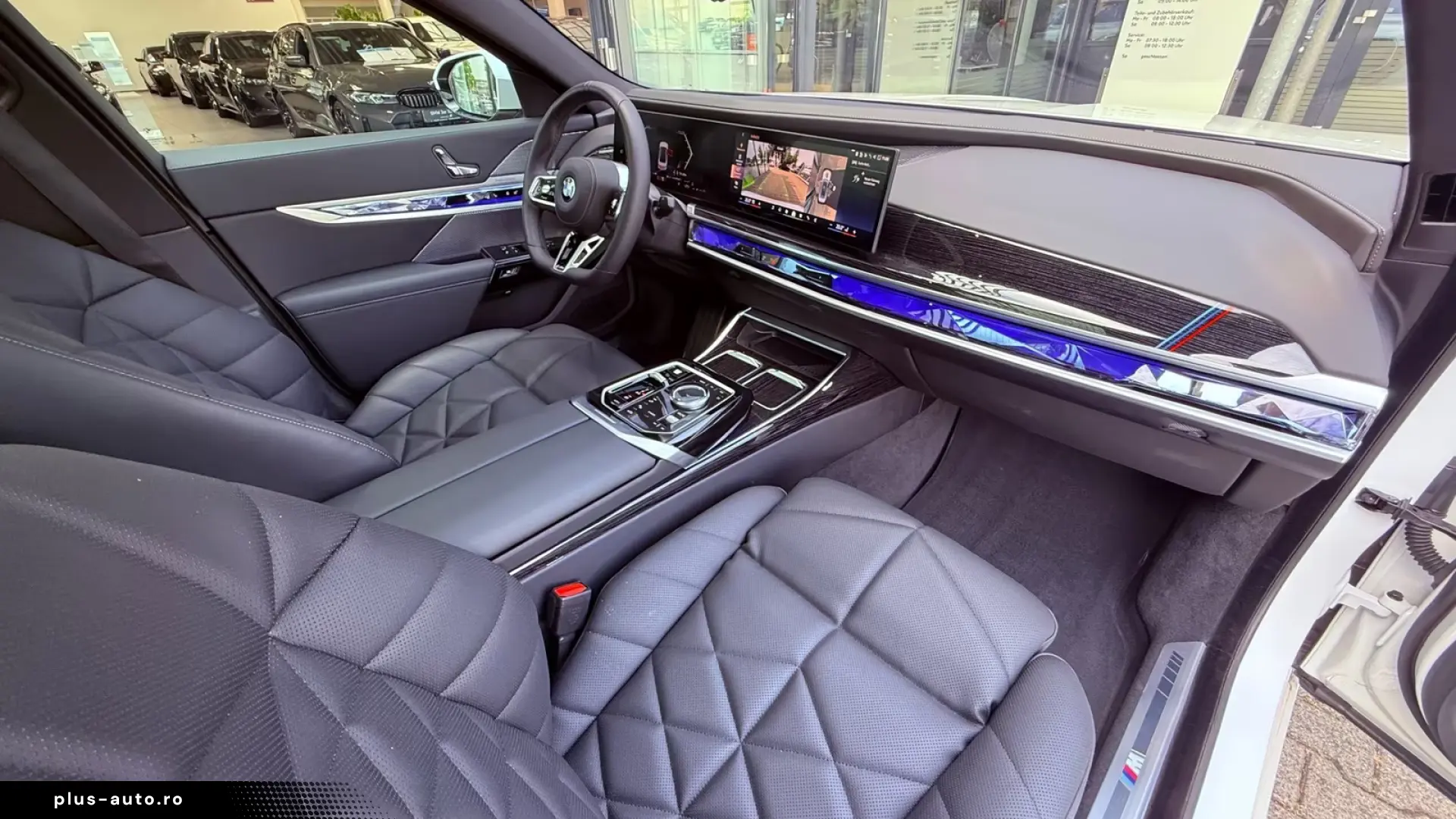 BMW 740d xDrive M Sport PanoSky StHzg Autobahnas B&W