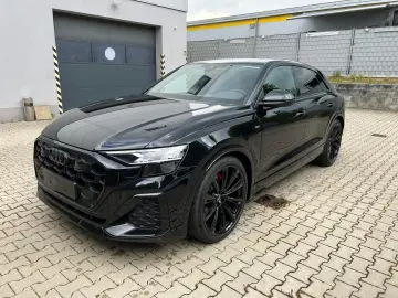 Audi Q8 50 TDI quattro S line • B&O •Pano • Matrix • 360