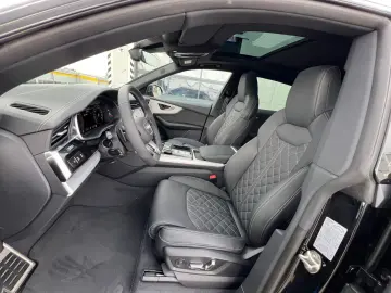 Audi Q8 50 TDI quattro S line • B&O •Pano • Matrix • 360