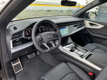 Audi Q8 50 TDI quattro S line • B&O •Pano • Matrix • 360