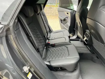 Audi Q8 50 TDI quattro S line • B&O •Pano • Matrix • 360