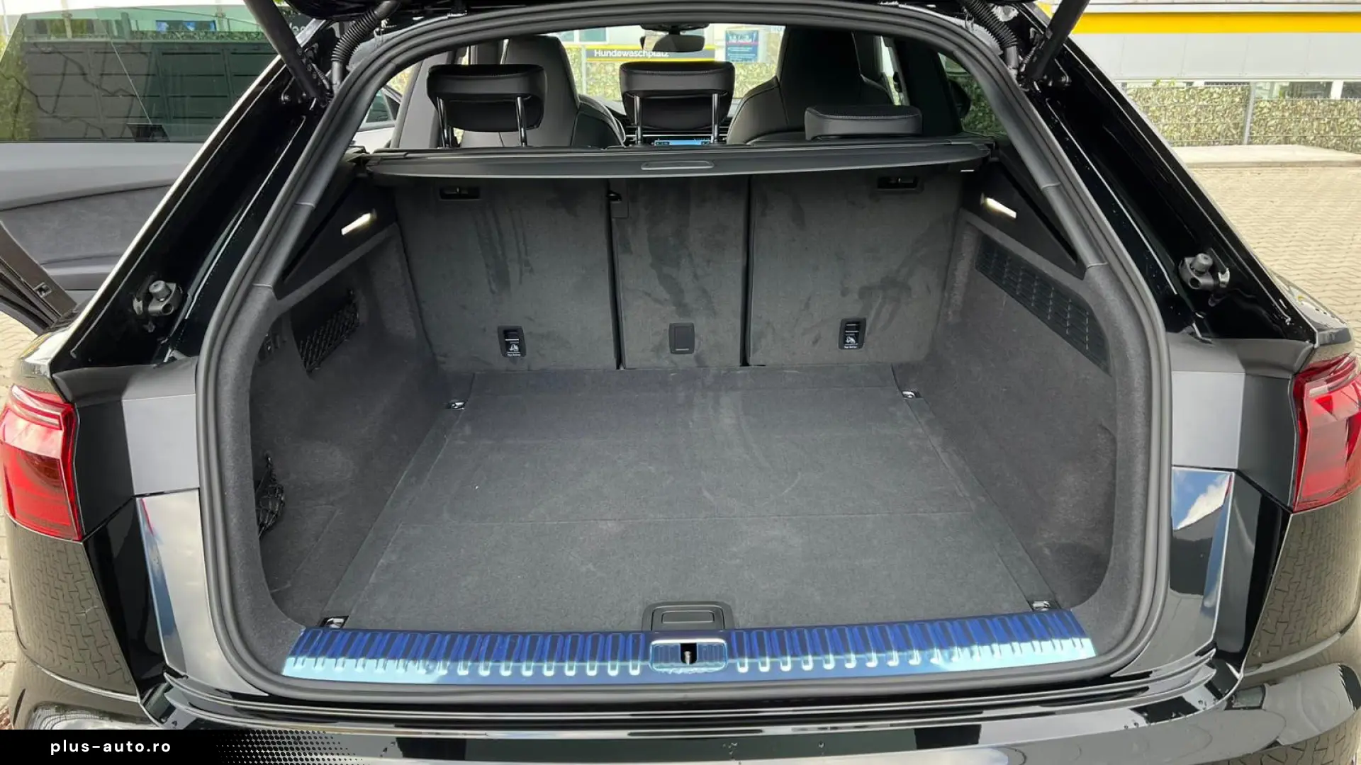 Audi Q8 50 TDI quattro S line • B&O •Pano • Matrix • 360