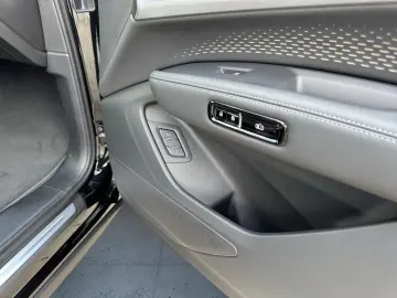 Audi Q7 TDI quattro S line • B&O • Pano • HUD • 360