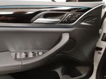 BMW Ix3 Inspiring Leder Navi LED Pano