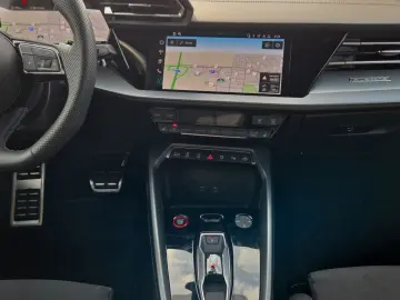 Audi S3 Sportback TFSI qu Navi Matrix SONOS HUD Pano