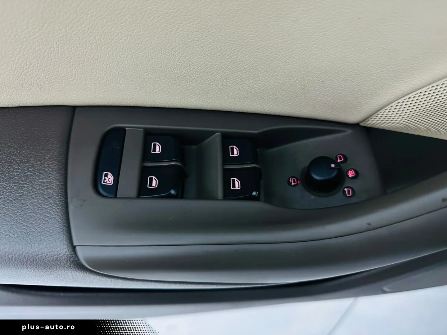AUDI Q3 2013 2.0D E5 4x4 Garantie 12 Luni Rate Avans 0 Doar