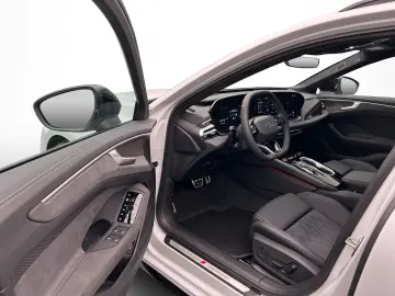 Audi A6 Avant e-hybrid edition one quattro S line Nav