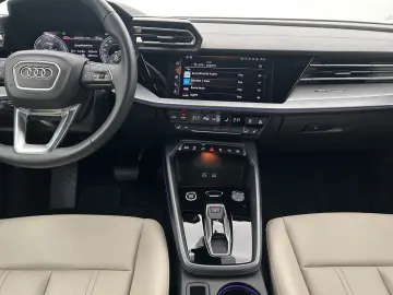 Audi A3 Sportback 40 TFSIe Advanced S tro Sonos Matrix