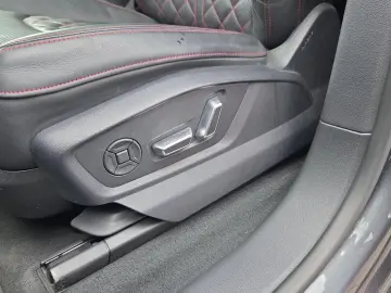 Audi SQ8 SUV TFSI 373(507) kW(PS) tiptronic HUD Pano