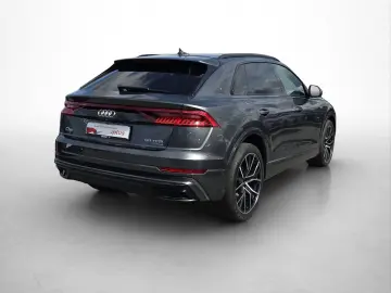 Audi Q8 SUV 55 TFSI QUATTRO tiptronic Pano Virtual B&Q