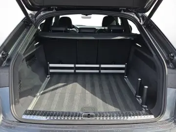 Audi Q8 SUV 55 TFSI QUATTRO tiptronic Pano Virtual B&Q