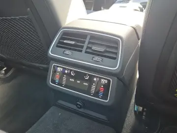 Audi S6 Avant 3.0 TDI quattro Panoramic