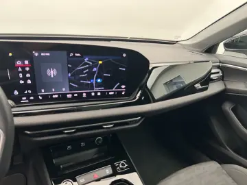 Audi A5 Avant TDI Navi LED Alu AHK PDC Pano