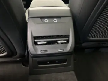 Audi A5 Avant TDI Navi LED Alu AHK PDC Pano