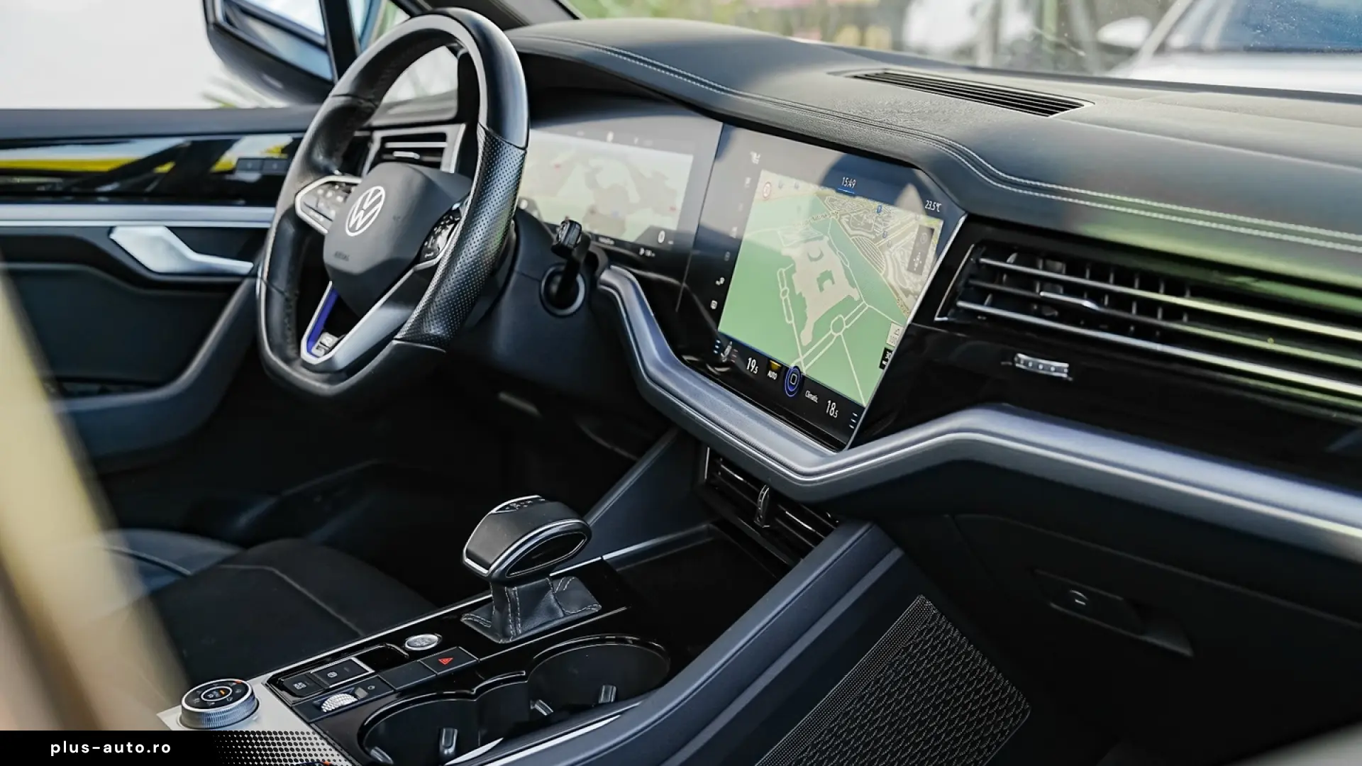 Volkswagen Touareg TFSI e plug in hybrid