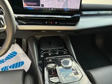 BMW 530e M Sport Pano Ventilație Garantie BMW 10 2029