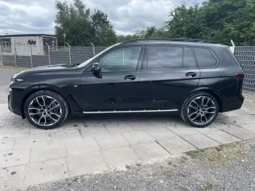 BMW X7 xDrive40d M Sport • Garanție BMW 06 2030