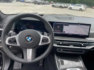 BMW X7 xDrive40d M Sport • Garanție BMW 06 2030