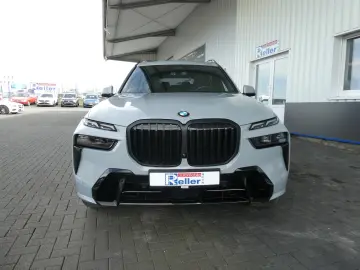 BMW X7 xDrive40d M Sport Pro Pano Soft-Close