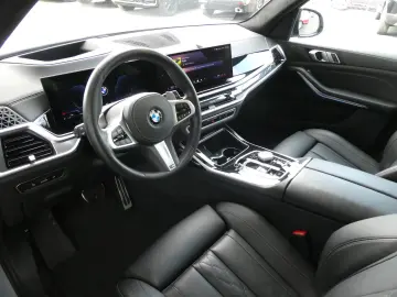 BMW X7 xDrive40d M Sport Pro Pano Soft-Close