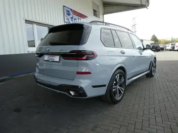 BMW X7 xDrive40d M Sport Pro Pano Soft-Close