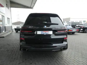 BMW X7 xDrive40d M Sport Pro Pano Soft-Close