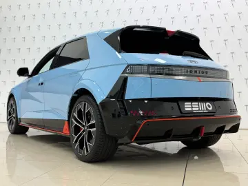 Hyundai IONIQ 5 N 84 kWh 4WD – 609 CP 360  Ventilație