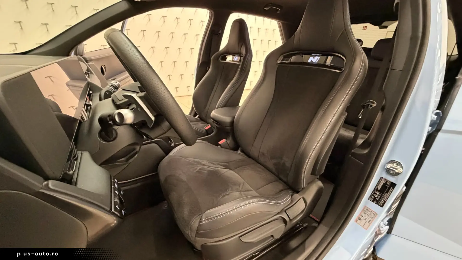 Hyundai IONIQ 5 N 84 kWh 4WD – 609 CP 360  Ventilație
