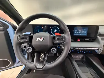 Hyundai IONIQ 5 N 84 kWh 4WD – 609 CP 360  Ventilație