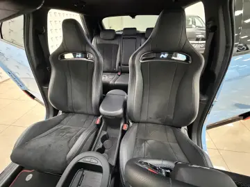 Hyundai IONIQ 5 N 84 kWh 4WD – 609 CP 360  Ventilație