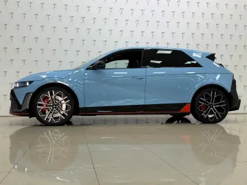 Hyundai IONIQ 5 N 84 kWh 4WD – 609 CP 360  Ventilație