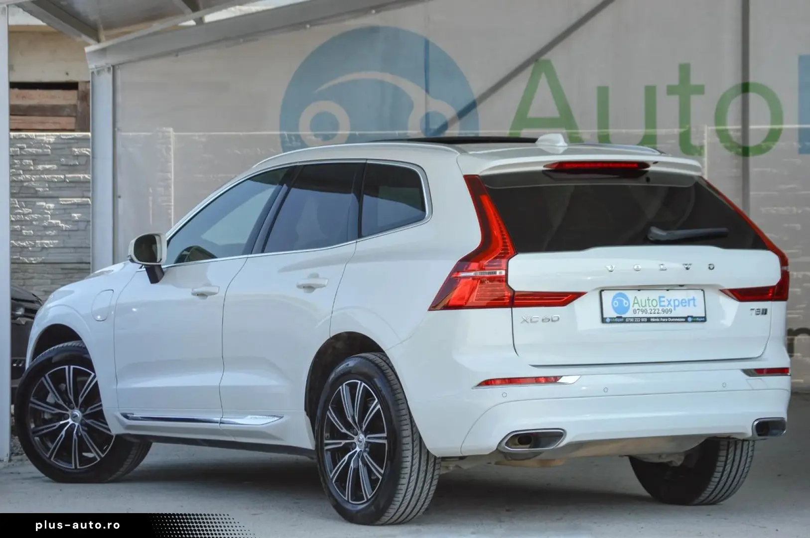 2020 Volvo XC-60 T8 Twin Engine eAWD Inscription TVA Deducti