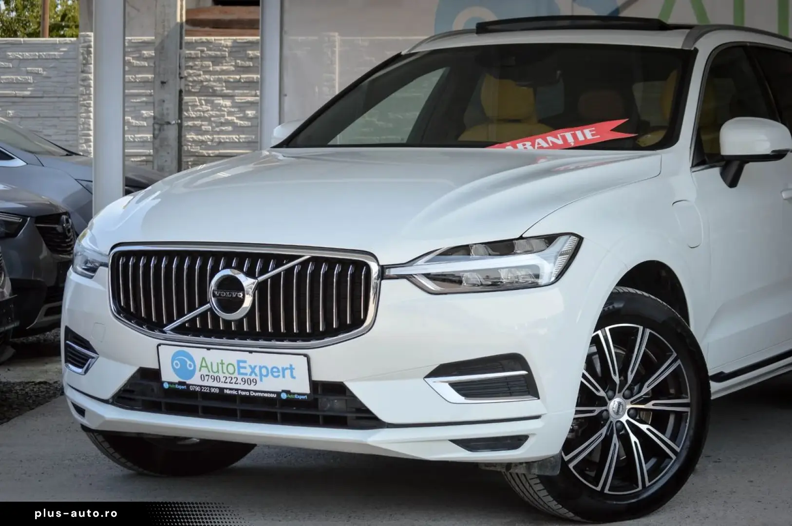 2020 Volvo XC-60 T8 Twin Engine eAWD Inscription TVA Deducti