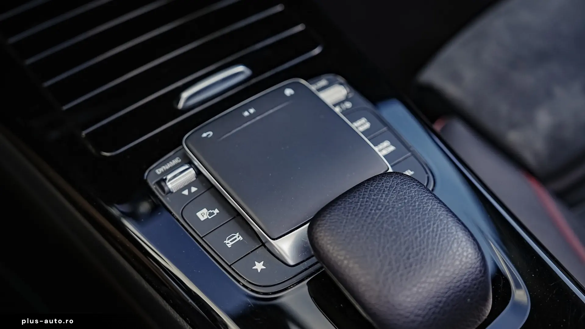 Mercedes-Benz CLA 180 7G-DCT Edition AMG Line