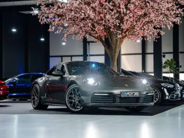 PORSCHE 992 992 Carrera 4 PDK - Sportuitlaat - Schiebeda