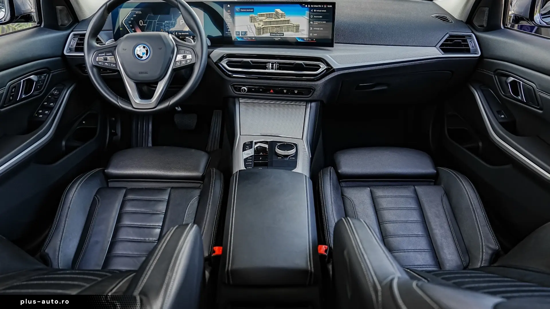BMW Seria 3 330e Aut. Sport Line