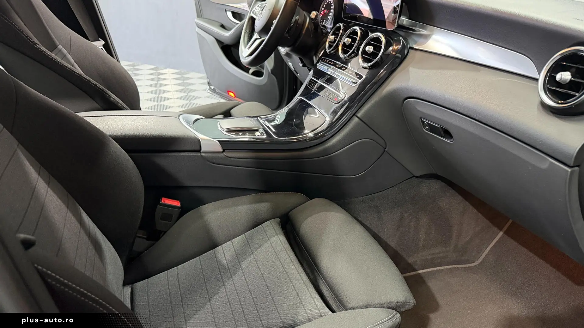 Mercedes-Benz GLC 200 4Matic 9G-TRONIC