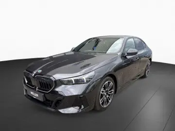 BMW 520i M SPORT PRO Iconic Leder LivePro 360