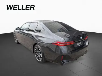 BMW 520i M SPORT PRO Iconic Leder LivePro 360