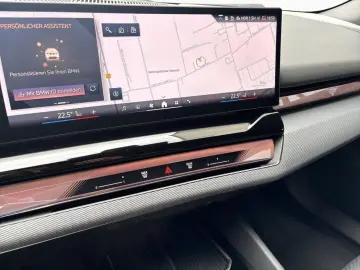 BMW 520i M SPORT PRO Iconic Leder LivePro 360