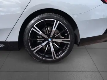 BMW 520dA T M SPORT Pano AHK StHzg
