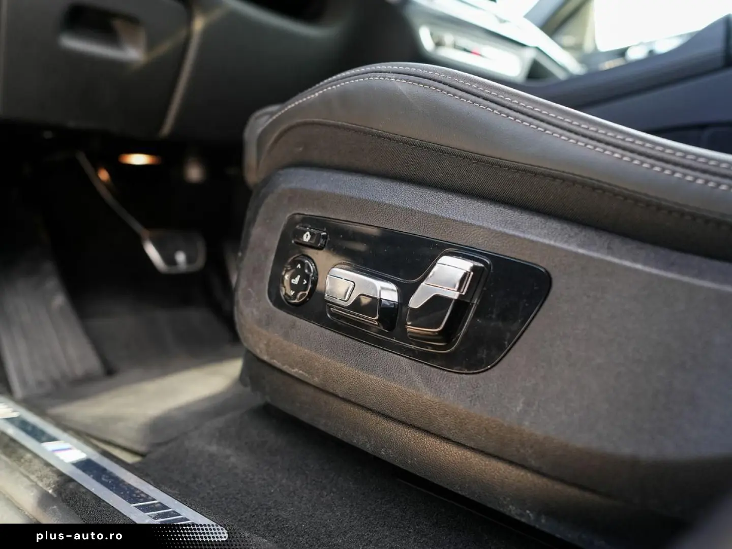BMW X6 xDr40d MSpPRO SkyLounge Massage AirSusp SoftCl Ventil