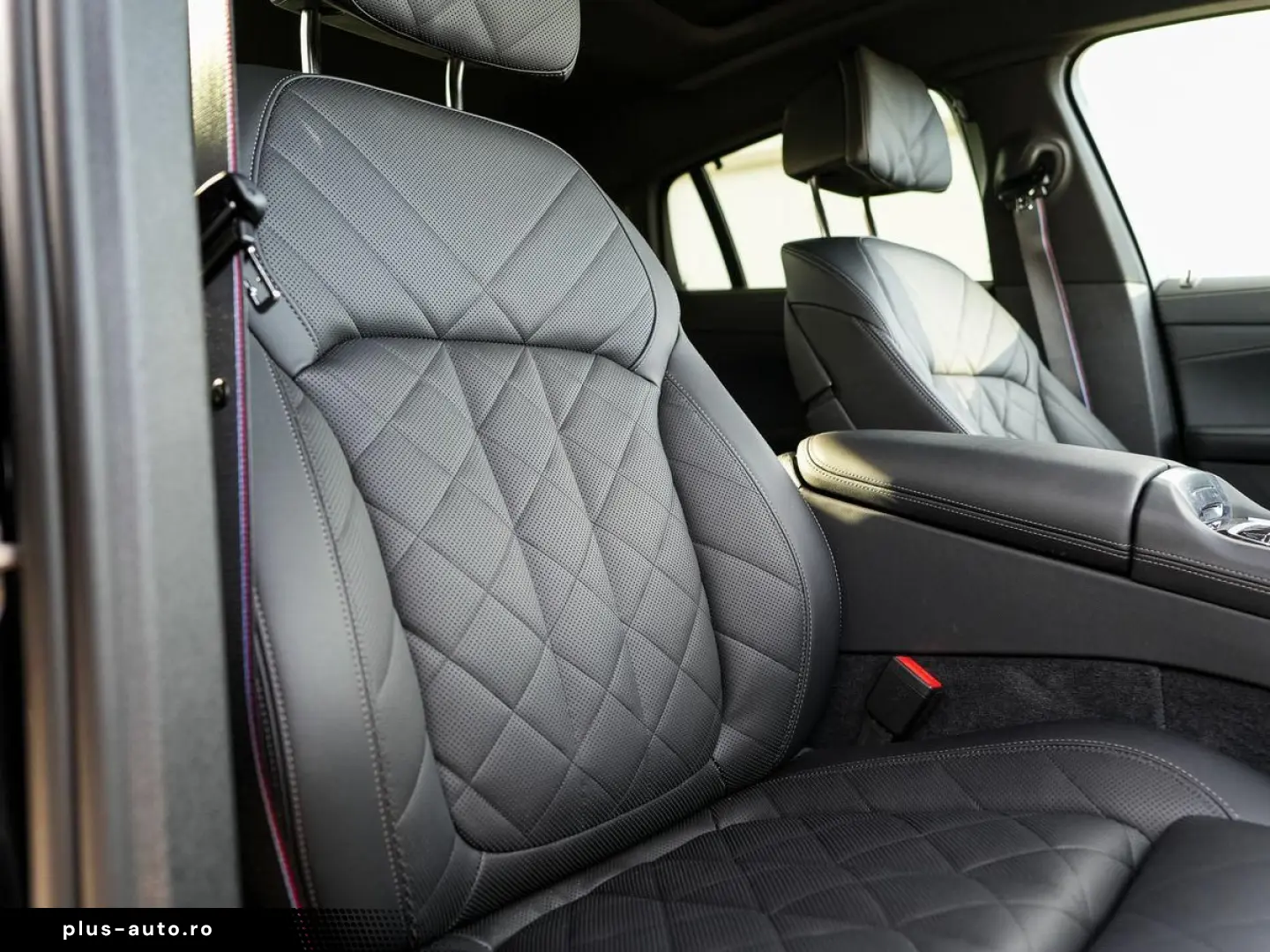 BMW X6 xDr40d MSpPRO SkyLounge Massage AirSusp SoftCl Ventil