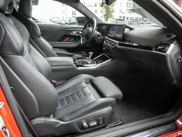 BMW M2 CARBON HUD NAVI SPORTSITZ MEM PARKASSI DRIVIN